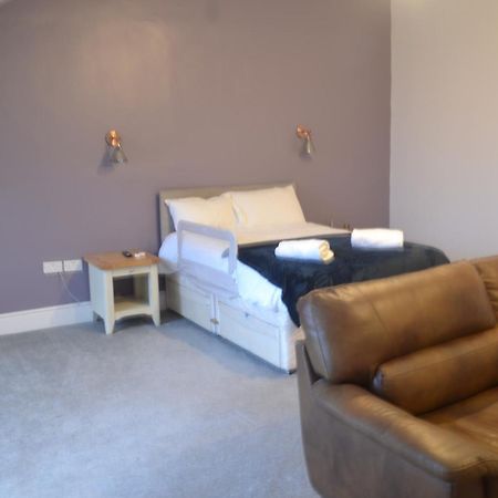 Ashbrooke Homestay ซันเดอร์แลนด์ ภายนอก รูปภาพ